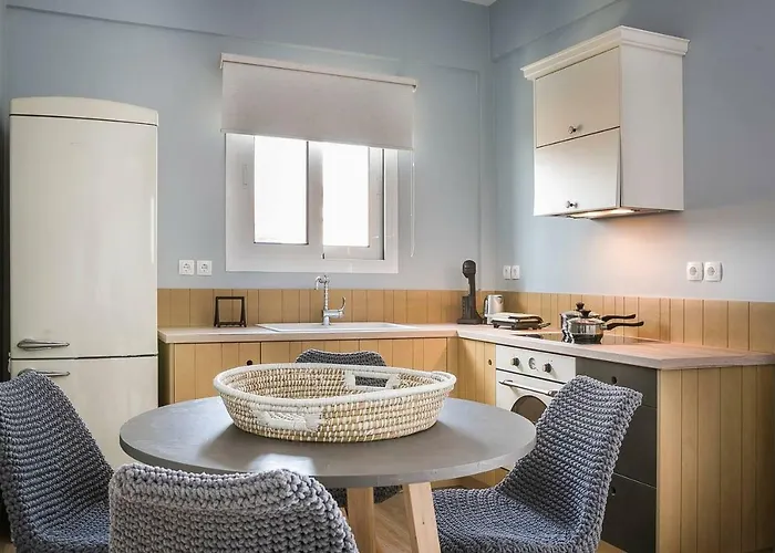 Julia's Luxury #1 Kástron